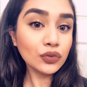 Meet your Posher, Vanessa